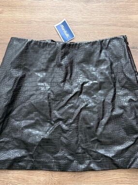 Black Croc Embossed Faux Leather Mini Skirt